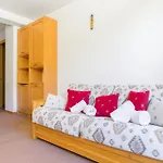 Hostdomus - Sansicario Wild View R21 Apartment Colombiere