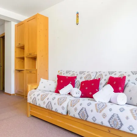 Hostdomus - Sansicario Wild View R21 Apartman Colombiere